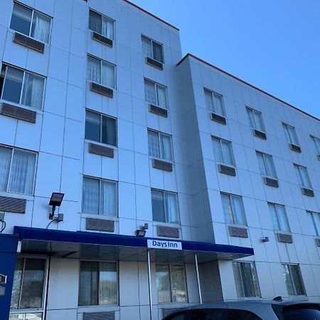 Days Inn By Wyndham Brooklyn Borough Park New York Ngoại thất bức ảnh