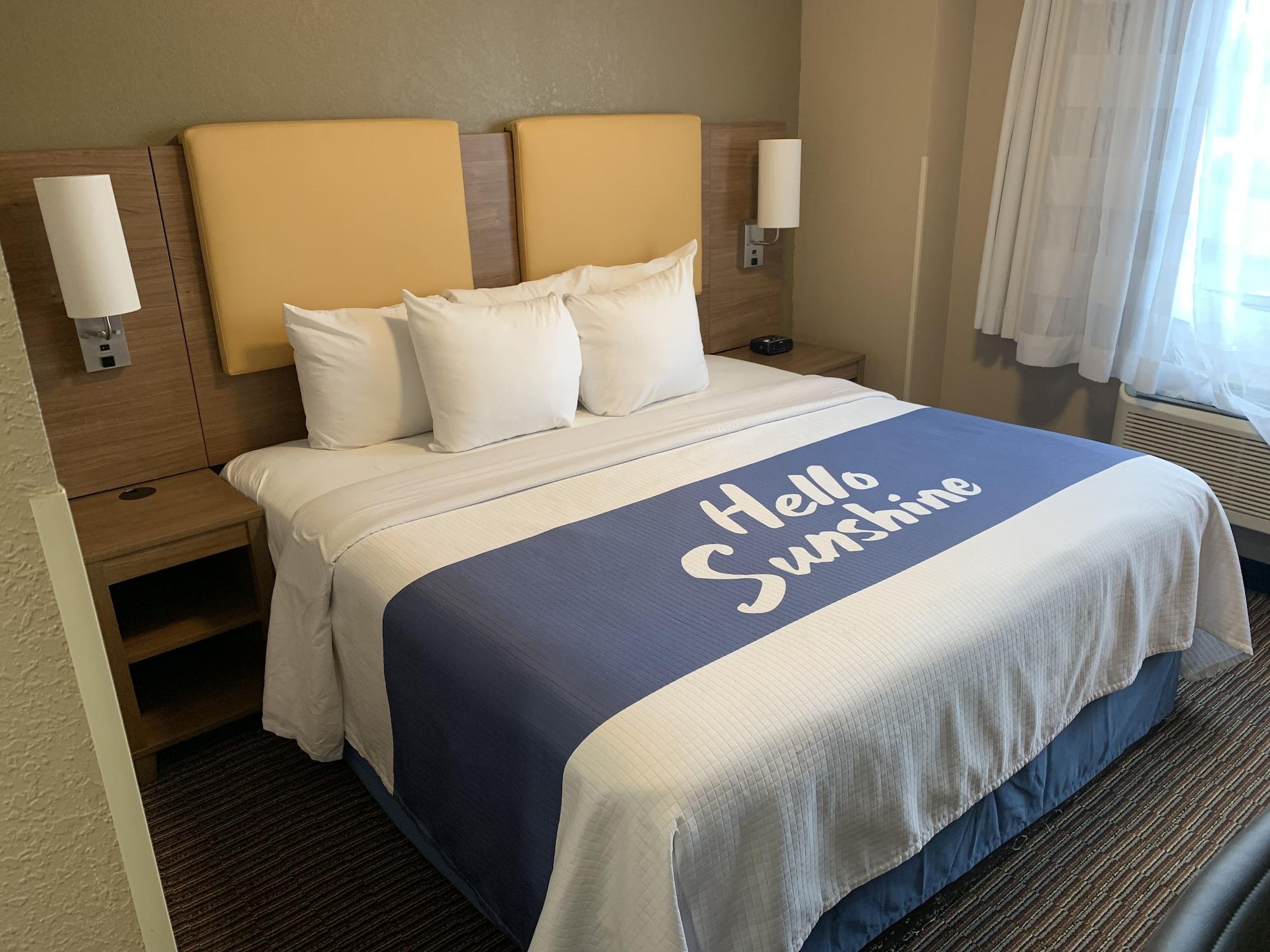Days Inn By Wyndham Brooklyn Borough Park New York Ngoại thất bức ảnh
