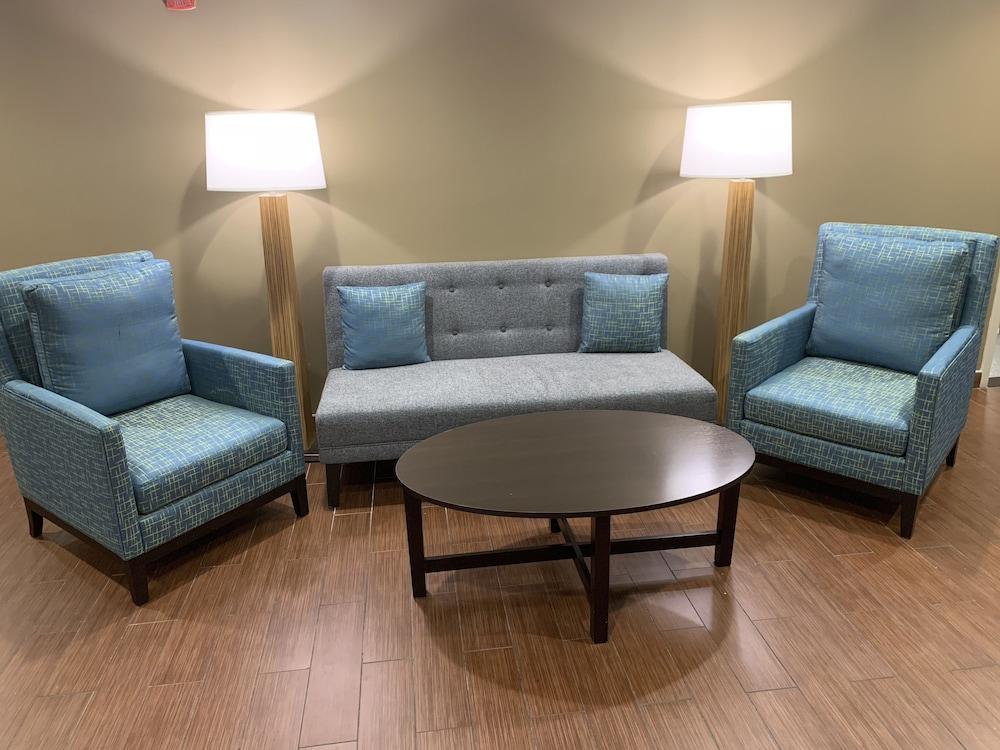 Days Inn By Wyndham Brooklyn Borough Park New York Ngoại thất bức ảnh