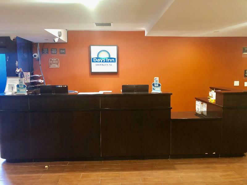 Days Inn By Wyndham Brooklyn Borough Park New York Ngoại thất bức ảnh