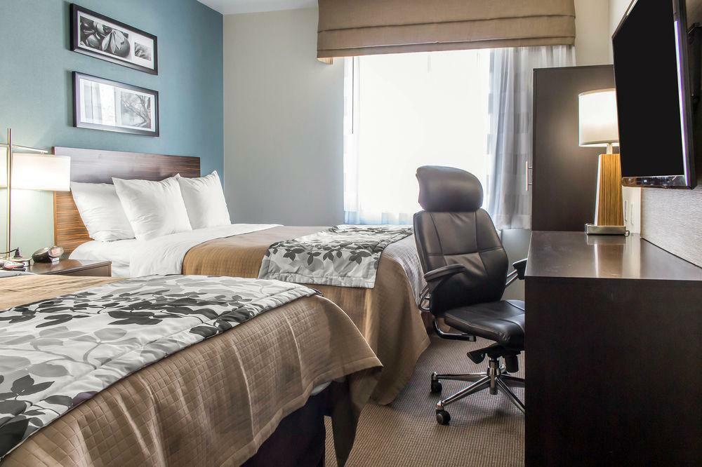 Days Inn By Wyndham Brooklyn Borough Park New York Ngoại thất bức ảnh